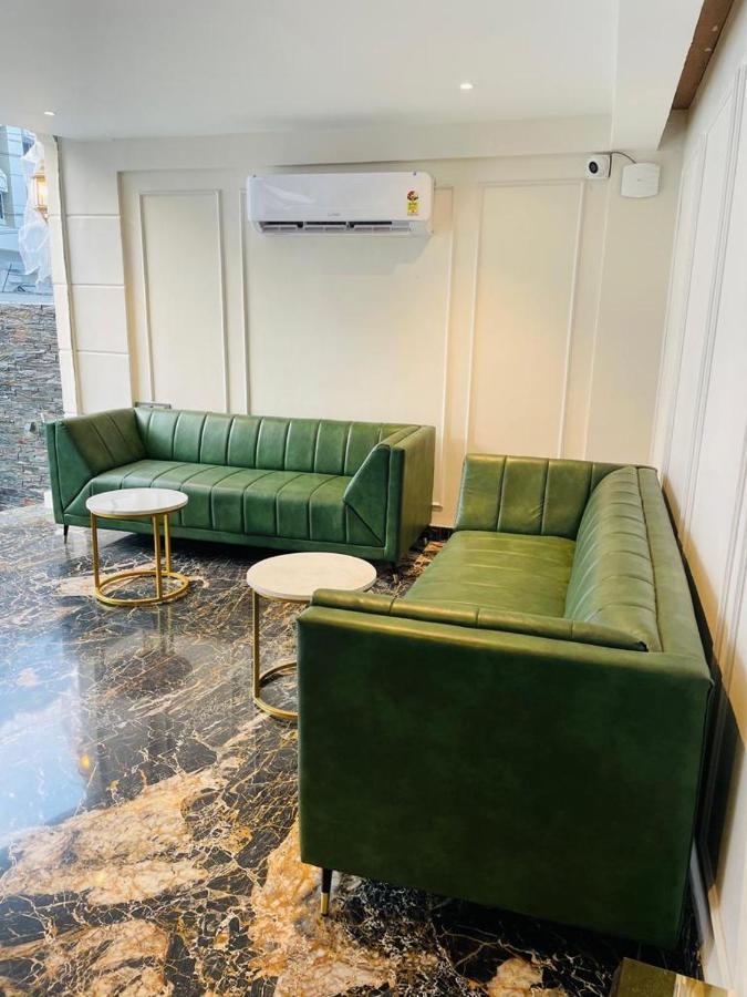 Hotel Emora Tree 迈索尔 外观 照片