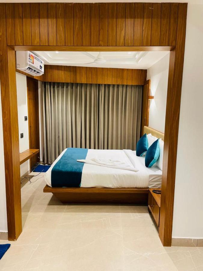 Hotel Emora Tree 迈索尔 外观 照片